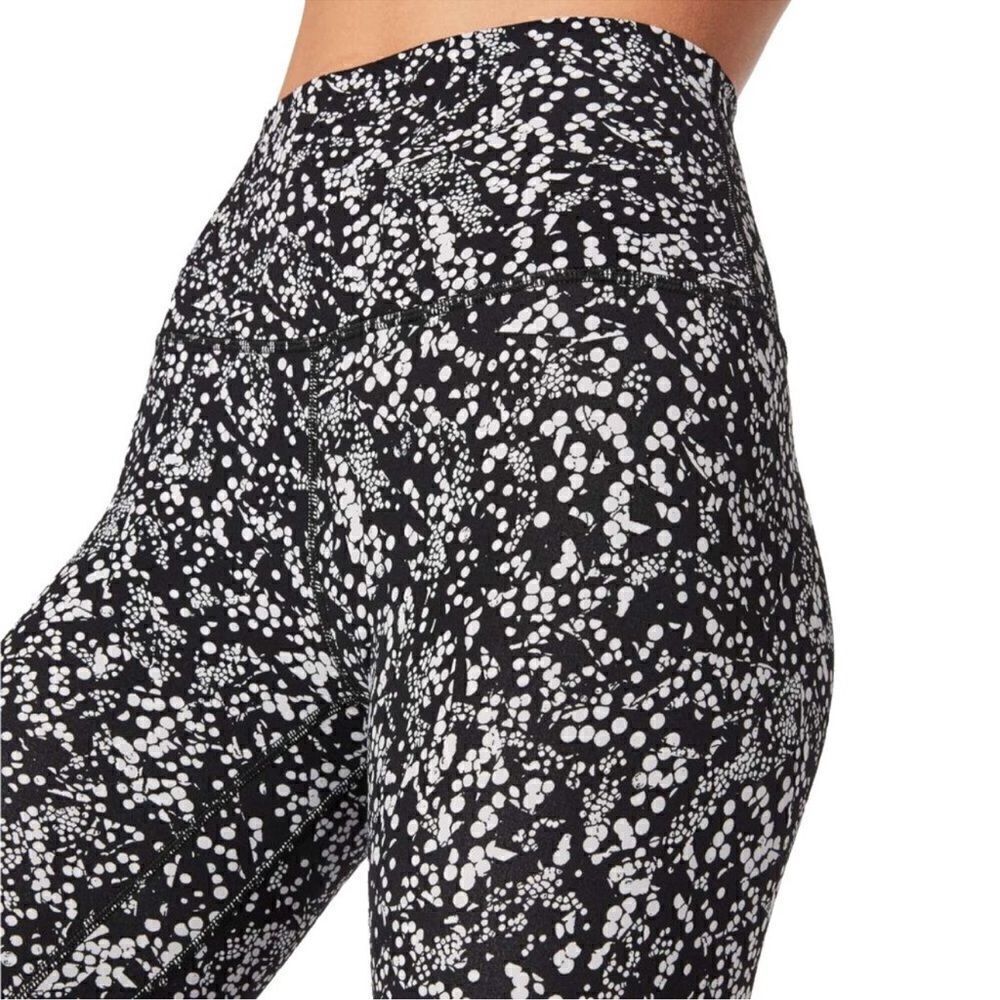 Lululemon Align Crop Leggings Chirasu Black Polkadot Cropped Pant Polka Dots 4